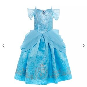 Disney Store Cinderella (7/8) Deluxe Dress & Accessories